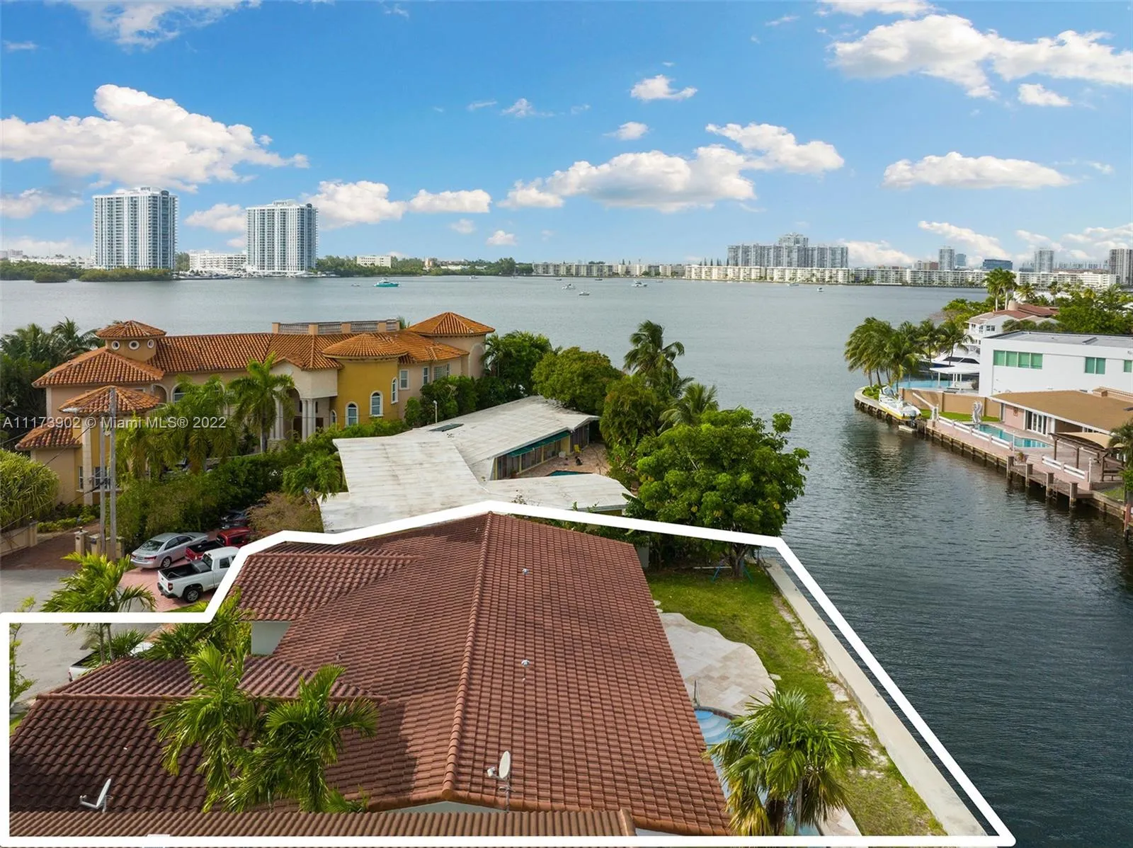 16469 NE 30th Ave, North Miami Beach FL 33160