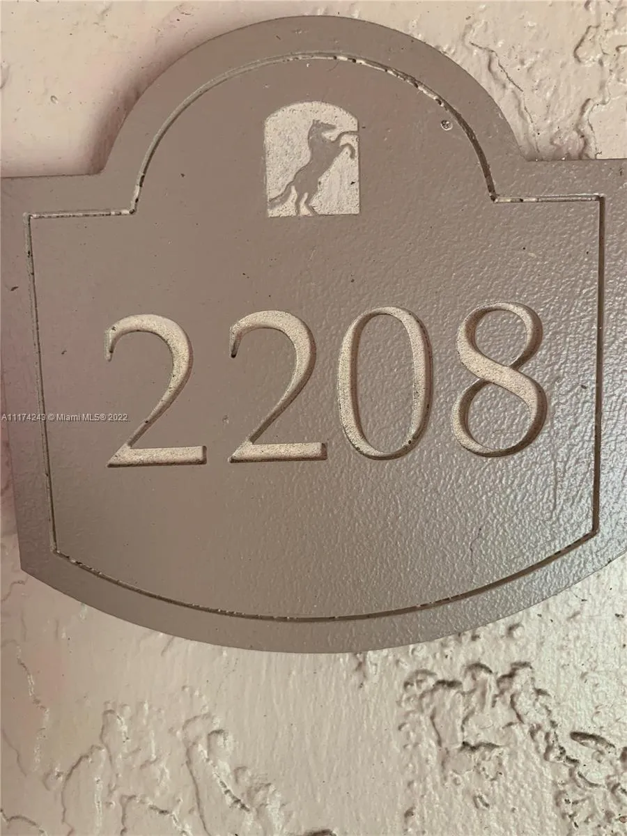 2796 S University Dr # 2208, Davie FL 33328