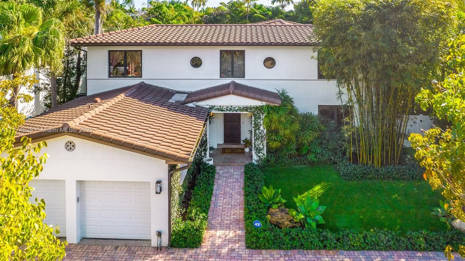 5735 N Bay Rd, Miami Beach FL 33140