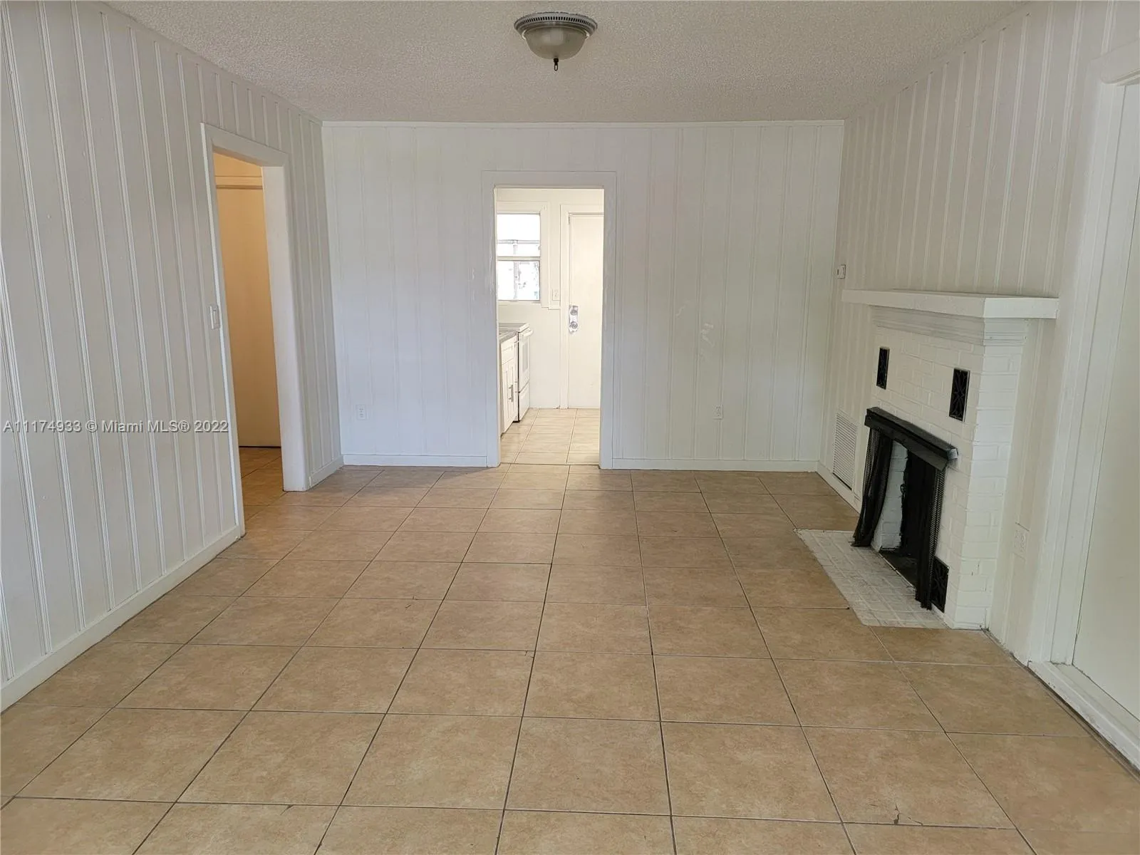 1909 Johnson St, Hollywood FL 33020