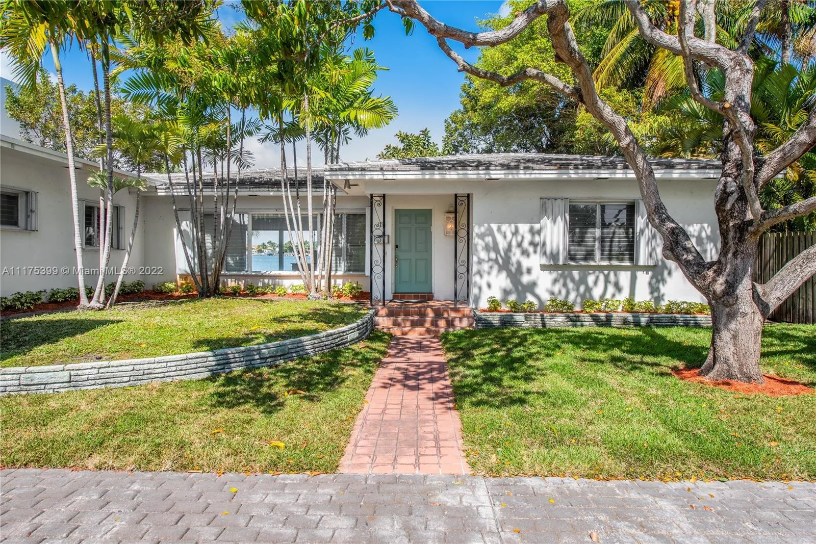4 bedroom 3 bath for rent at 1275 N Biscayne Point Rd, Miami Beach FL 33141