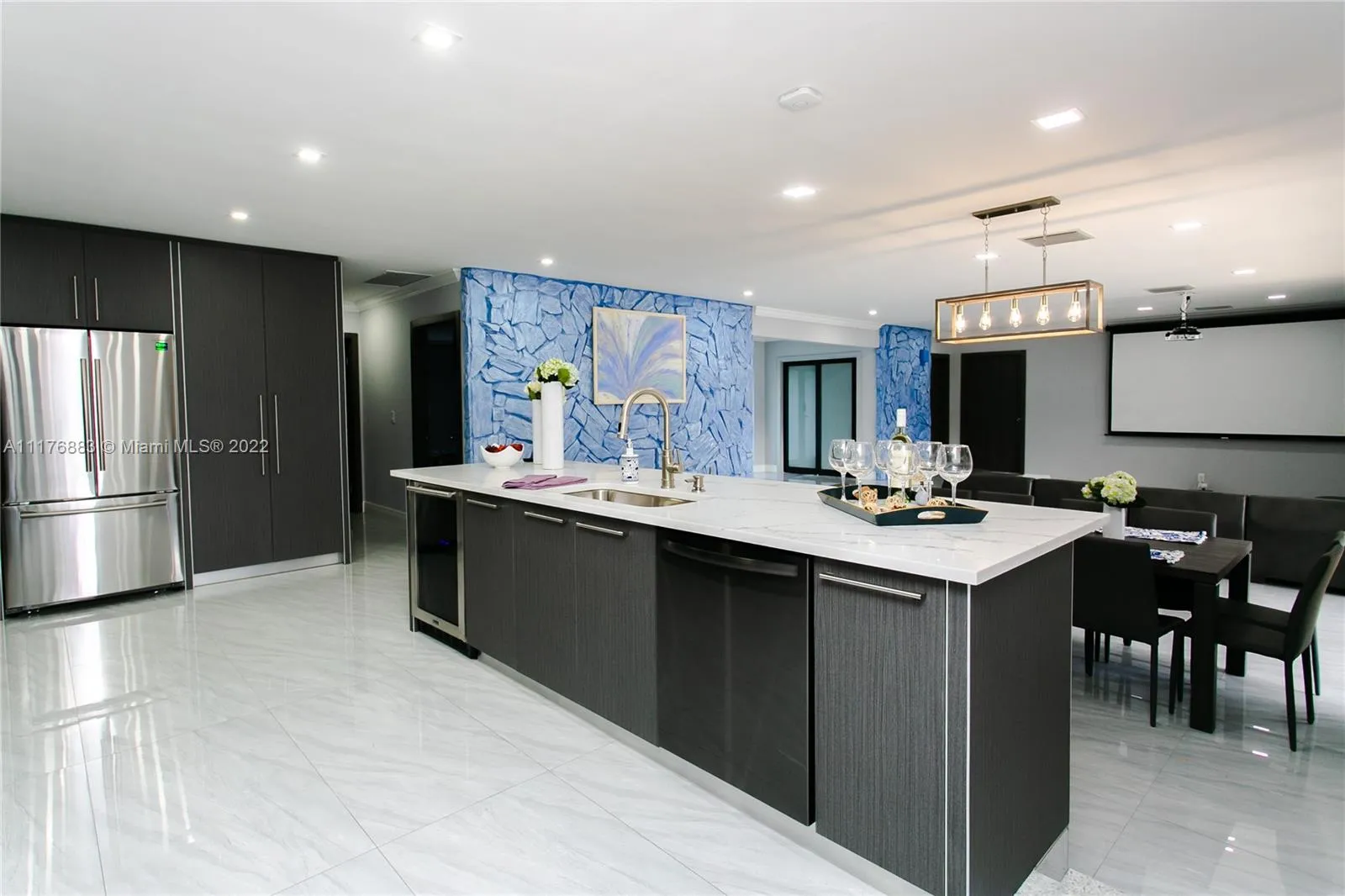 6 bedroom 6 bath for sale at 1000 Diplomat Pkwy, Hollywood FL 33019