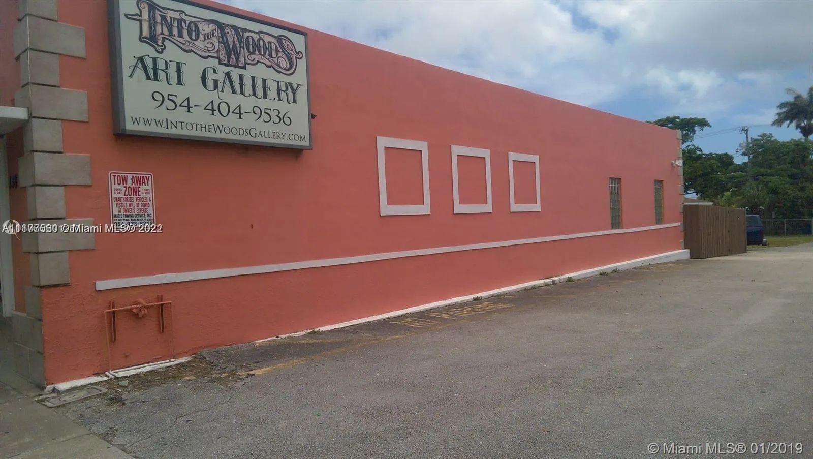 138 N Federal Hwy, Dania Beach FL 33004