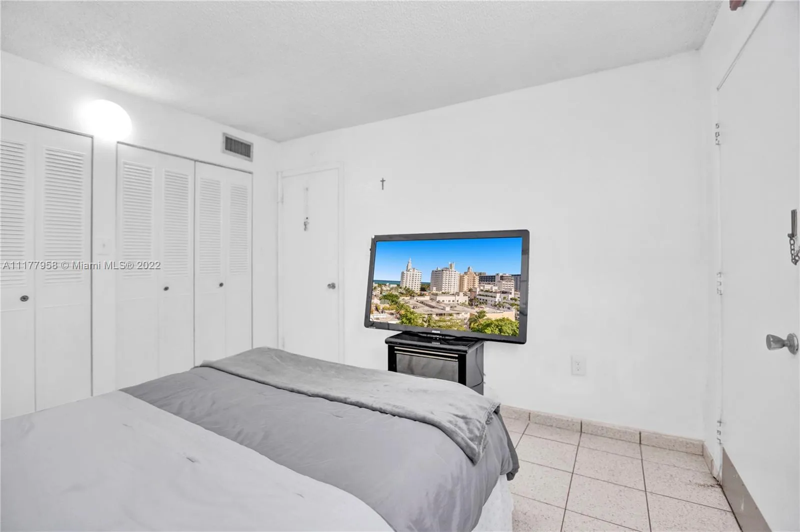 1750 James Ave # 9C, Miami Beach FL 33139