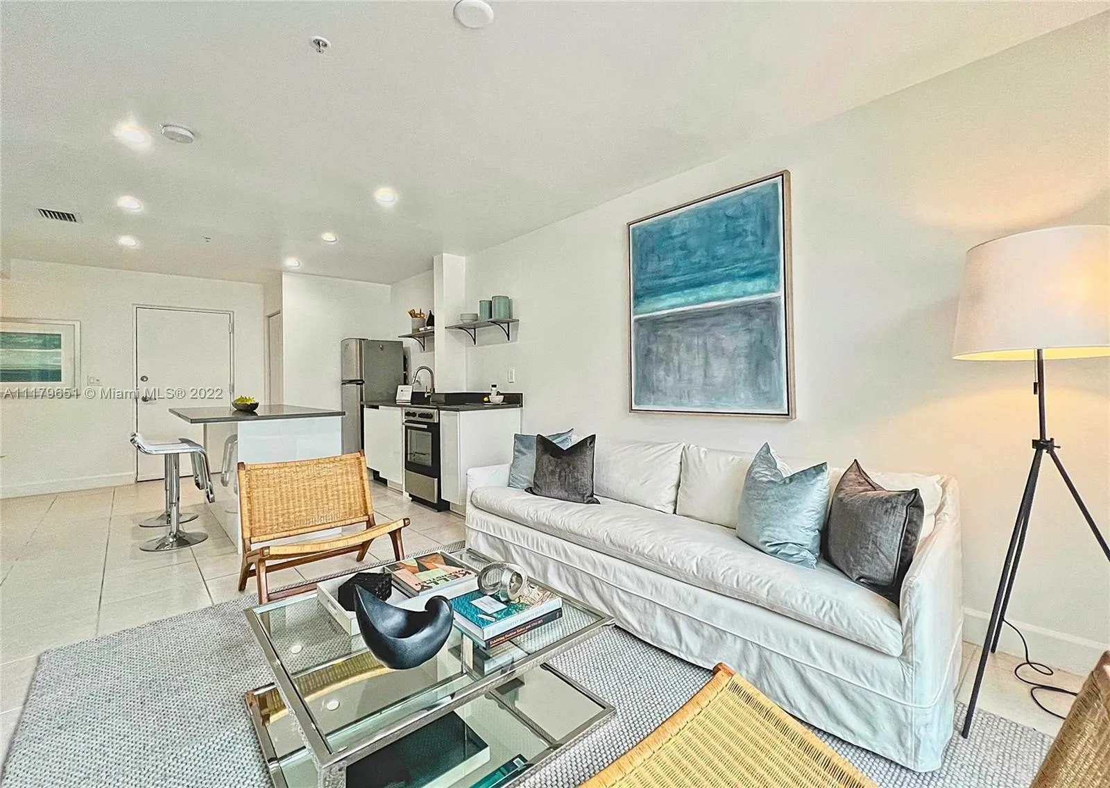 945 Michigan Ave # 5, Miami Beach FL 33139