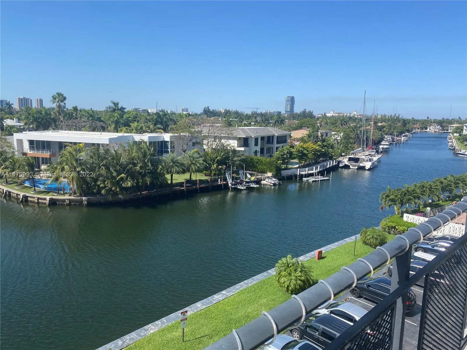 401 Golden Isles Dr # 505, Hallandale Beach FL 33009