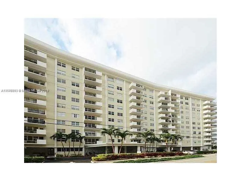 401 Golden Isles Dr # 505, Hallandale Beach FL 33009