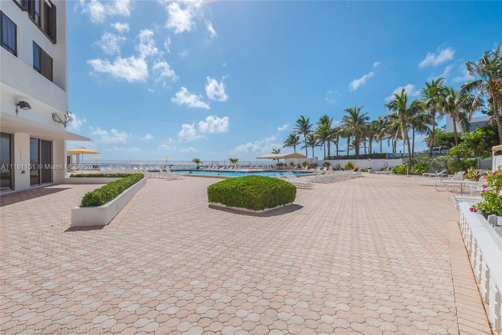 3505 S Ocean Dr # 504, Hollywood FL 33019