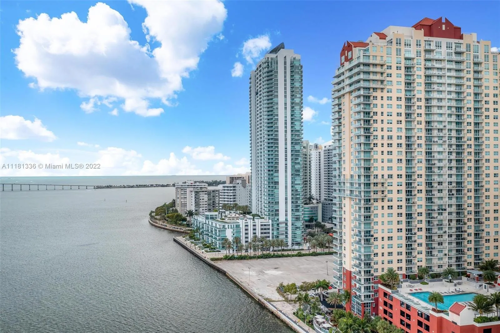 2 bedroom 2 bath for sale at 1155 Brickell Bay Dr # 2508, Miami FL 33131
