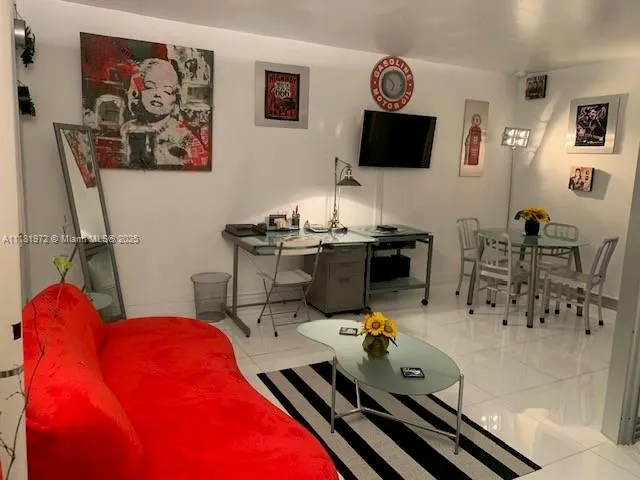 100 LINCOLN RD # 1509, Miami Beach FL 33139