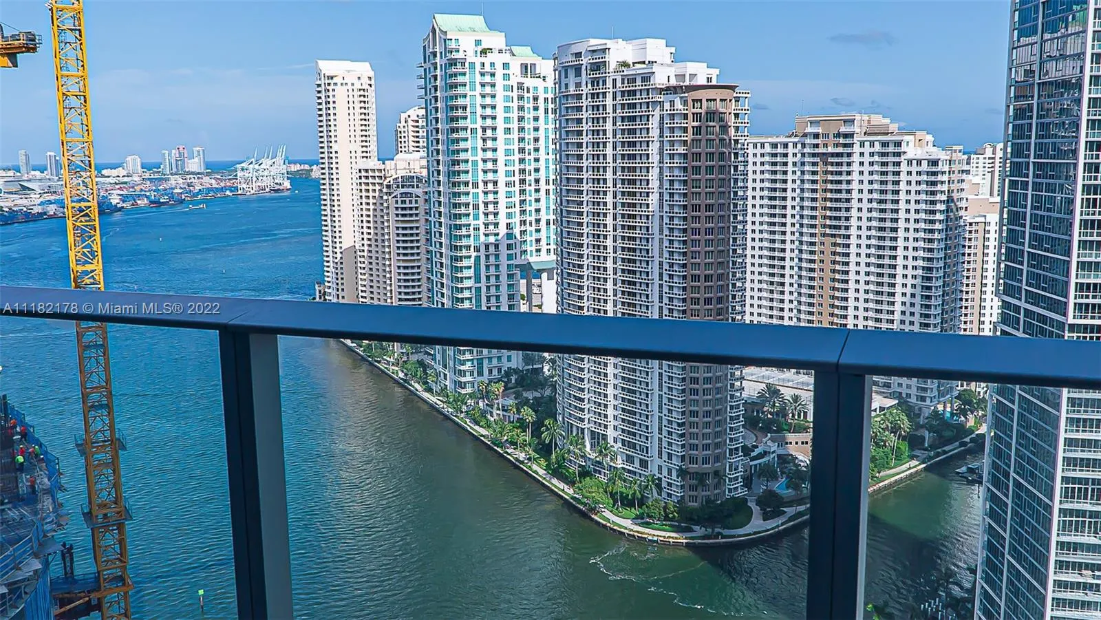 2 bedroom 2 bath for sale at 200 Biscayne Boulevard Way # 3207, Miami FL 33131