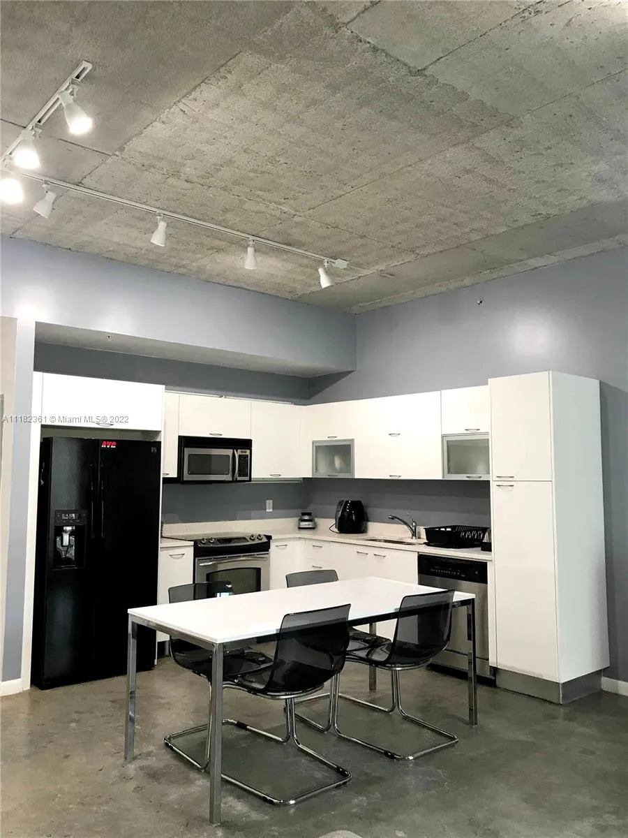 133 NE 2nd Ave # 1608, Miami FL 33132
