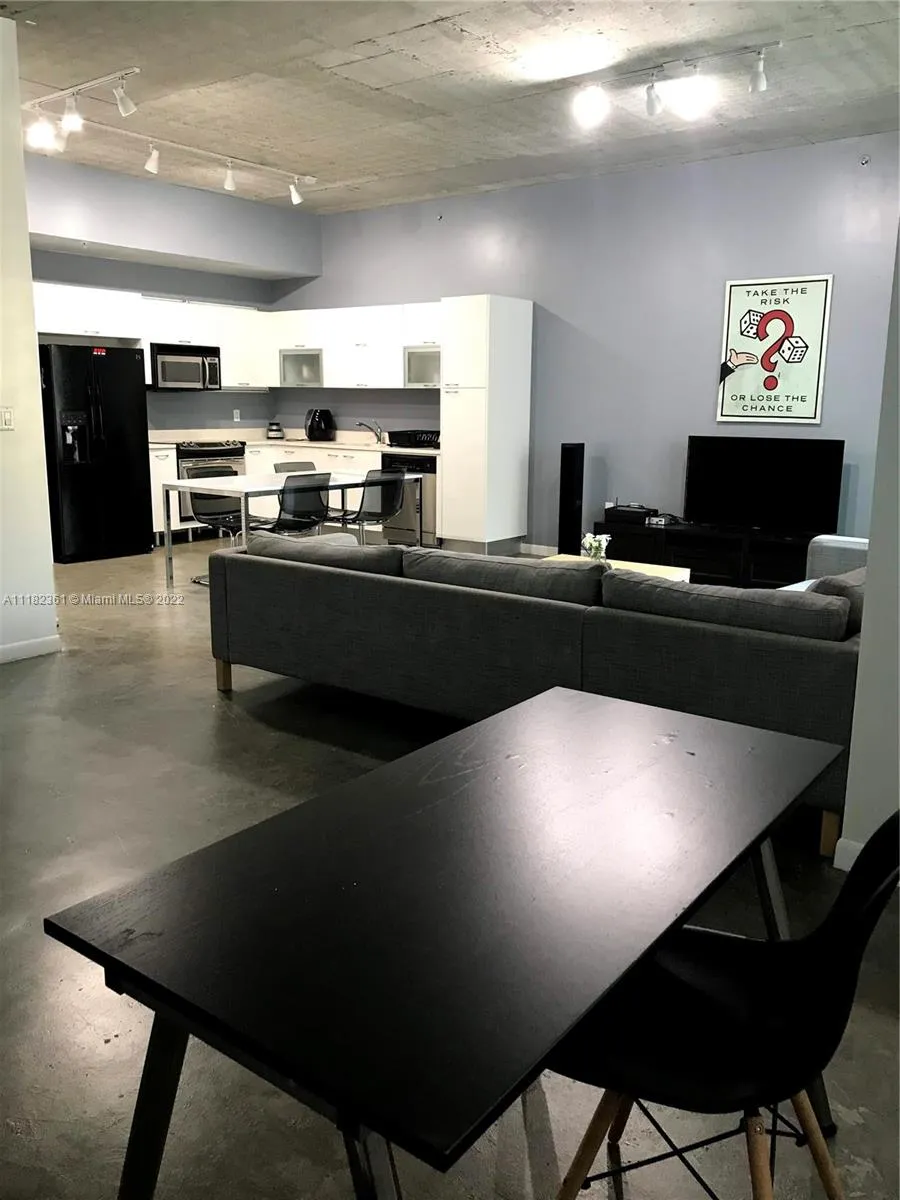 133 NE 2nd Ave # 1608, Miami FL 33132