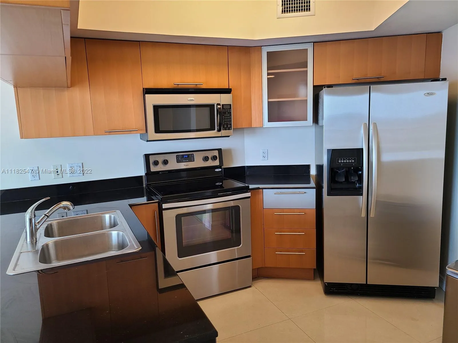 2 bedroom 2 bath for sale at 1750 N Bayshore Dr # 3715, Miami FL 33132