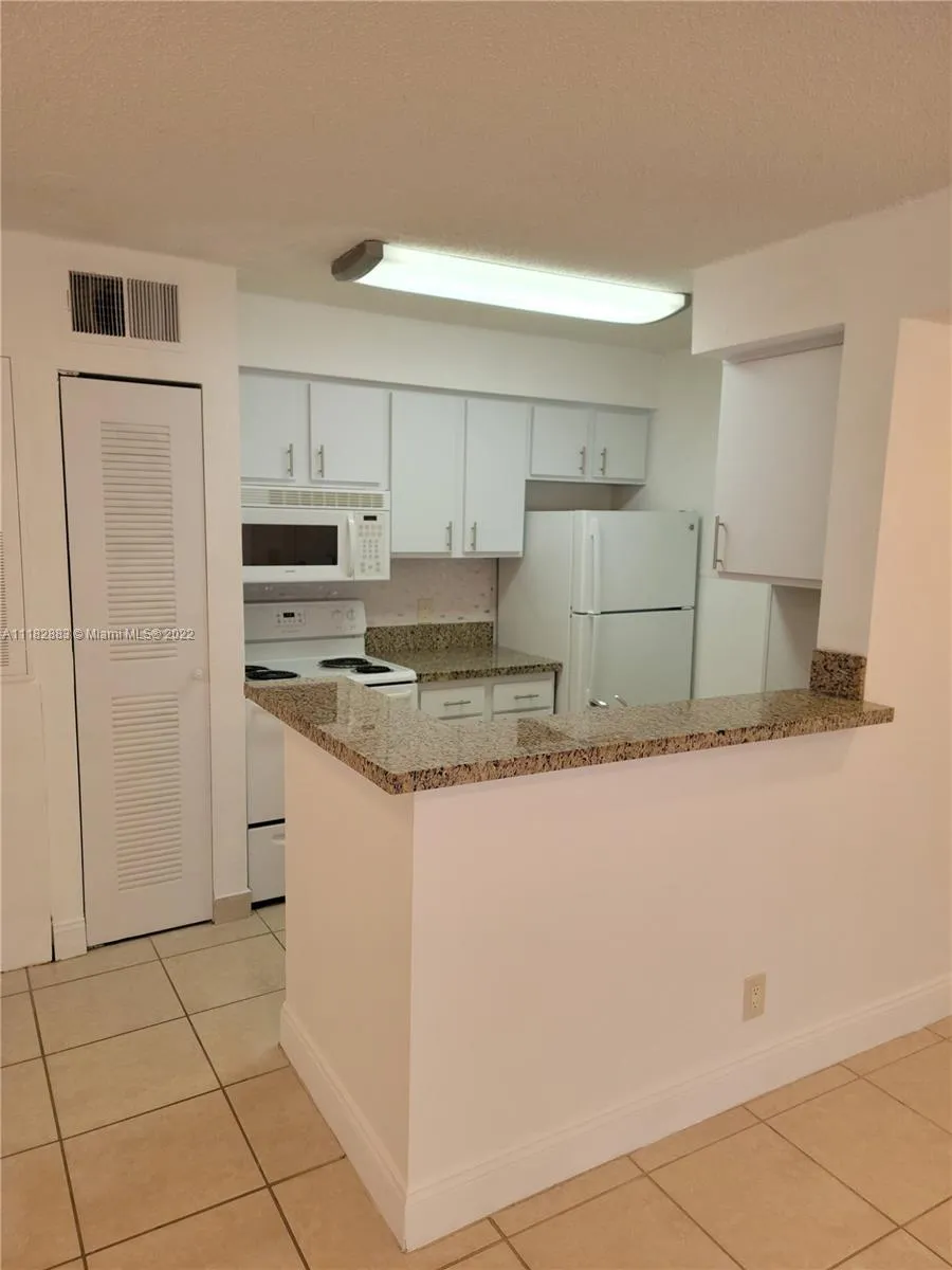 2900 S University Dr # 9107, Davie FL 33328