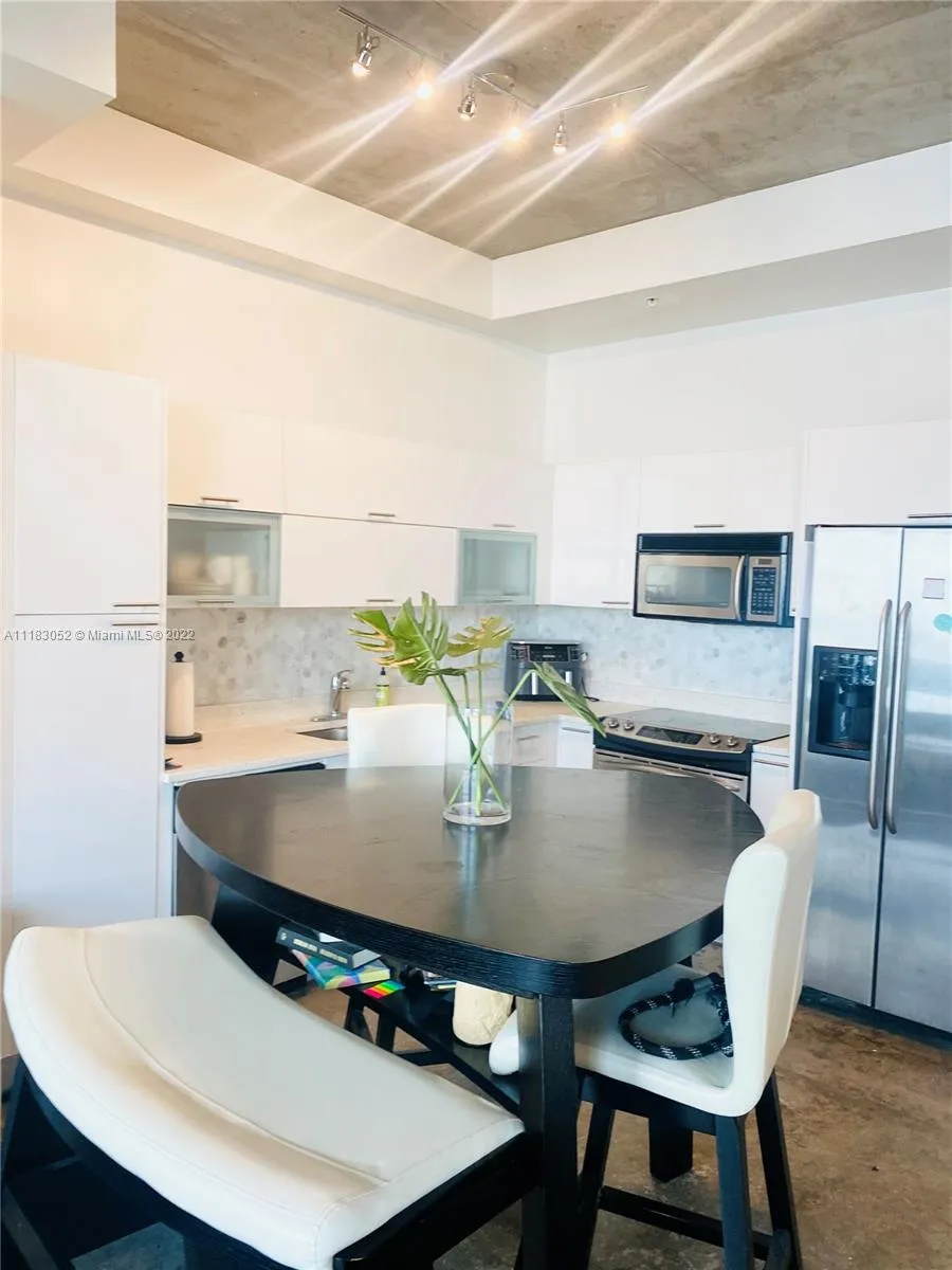 133 NE 2nd Ave # 909, Miami FL 33132