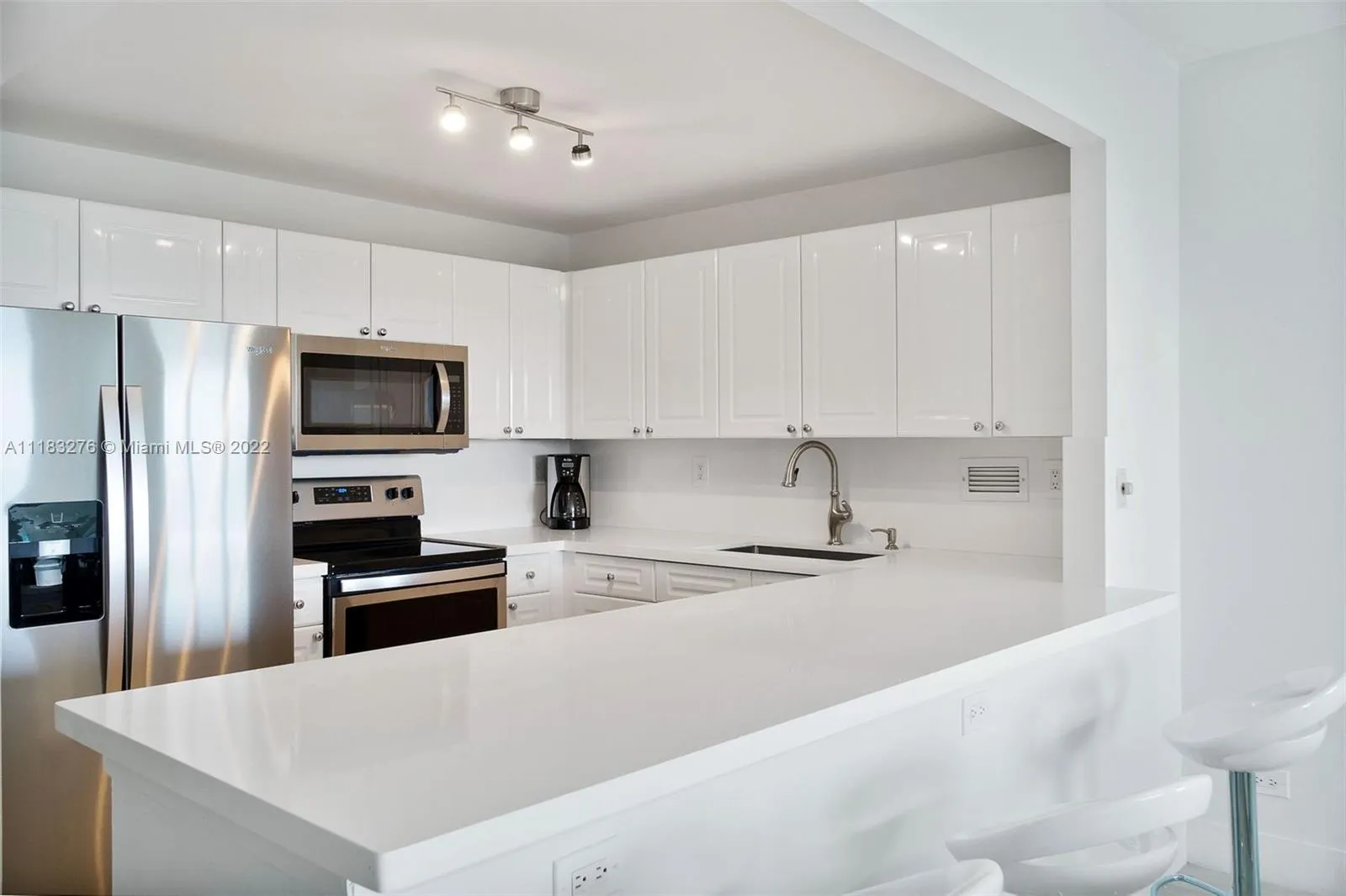 2301 Collins Ave # 338, Miami Beach FL 33139