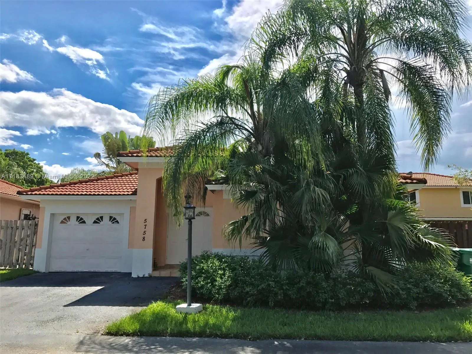 3 bedroom 2 bath for sale at 5758 NW 97th Pl, Doral FL 33178