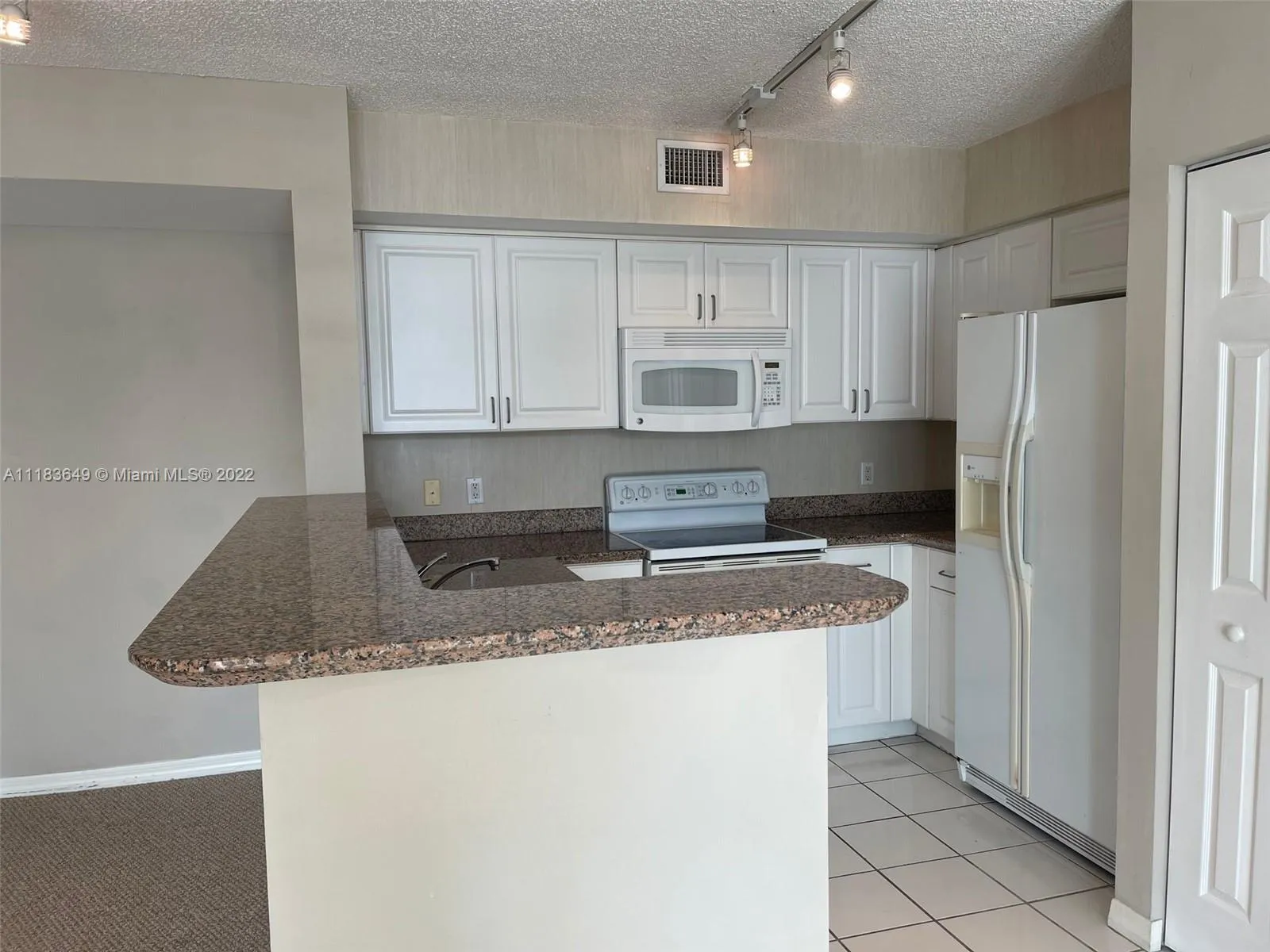 1155 Brickell Bay Dr # 2203, Miami FL 33131