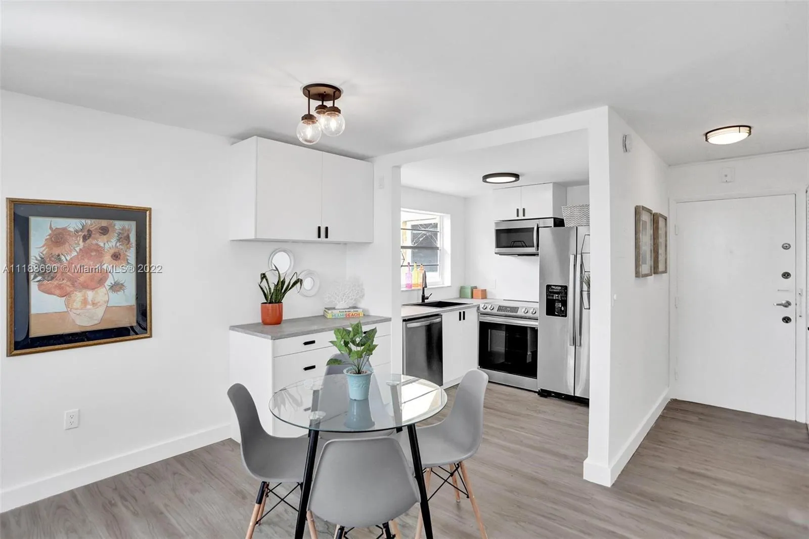 1990 Marseille Dr # 507, Miami Beach FL 33141