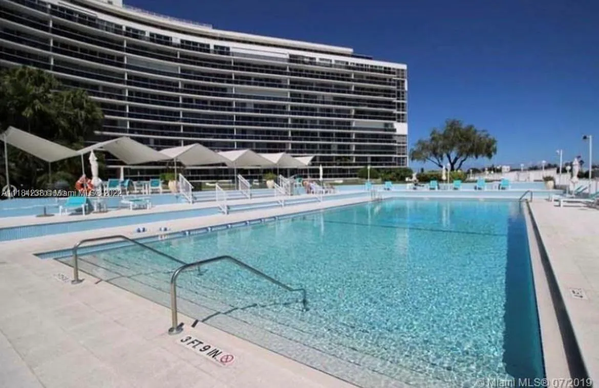 900 Bay Dr # 721, Miami Beach FL 33141