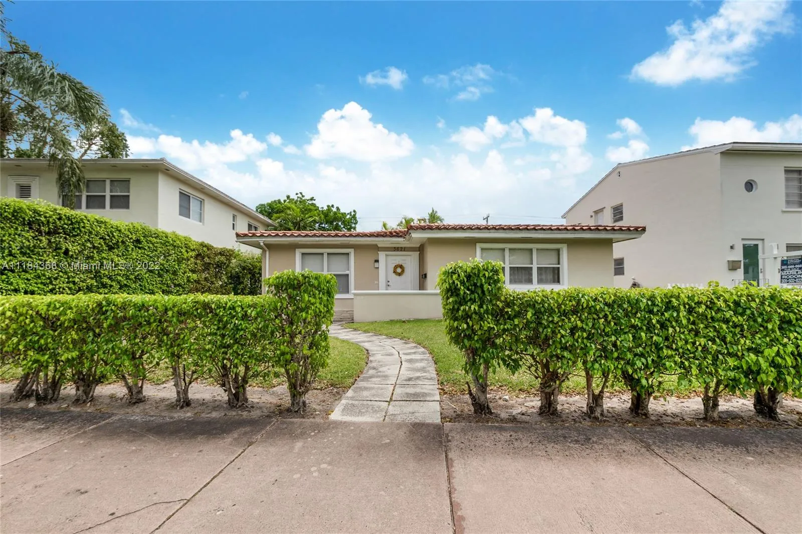 3621 Ponce De Leon Blvd, Coral Gables FL 33134