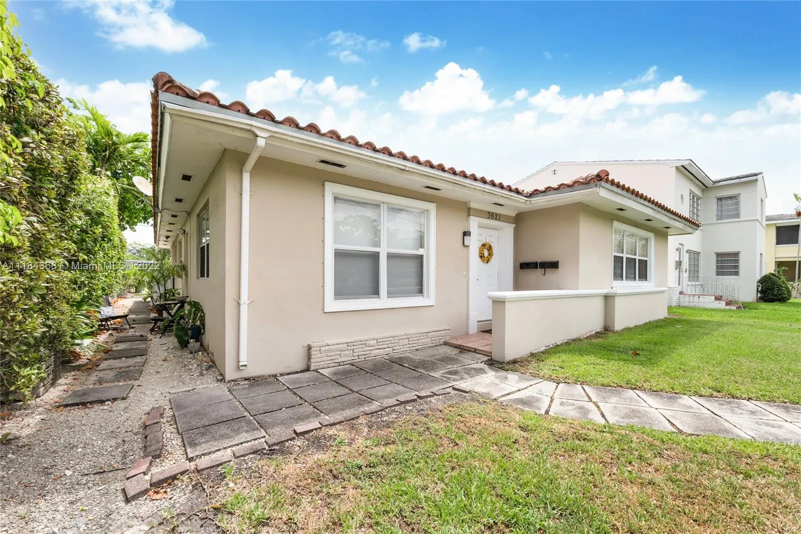 3621 Ponce De Leon Blvd, Coral Gables FL 33134