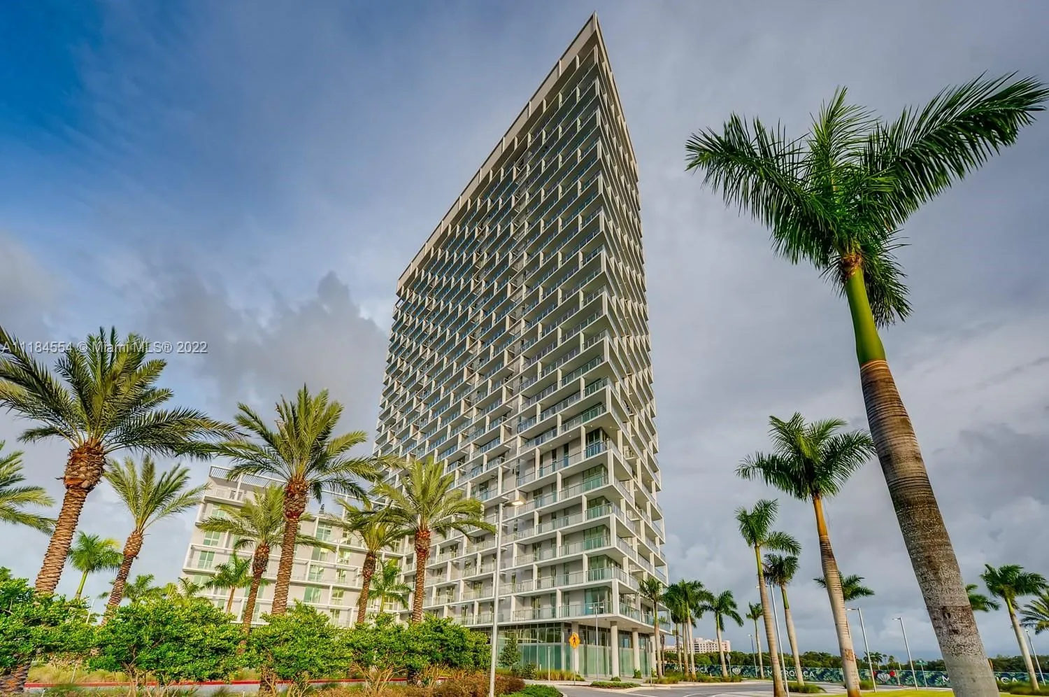 2000 Metropica Way # 1110, Sunrise FL 33323