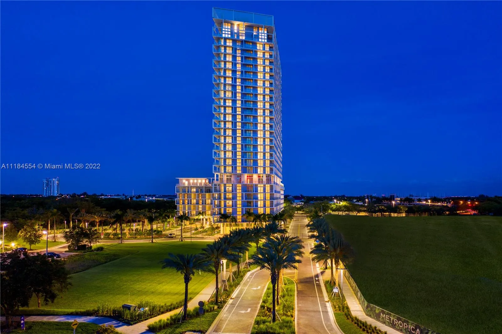 2000 Metropica Way # 1110, Sunrise FL 33323