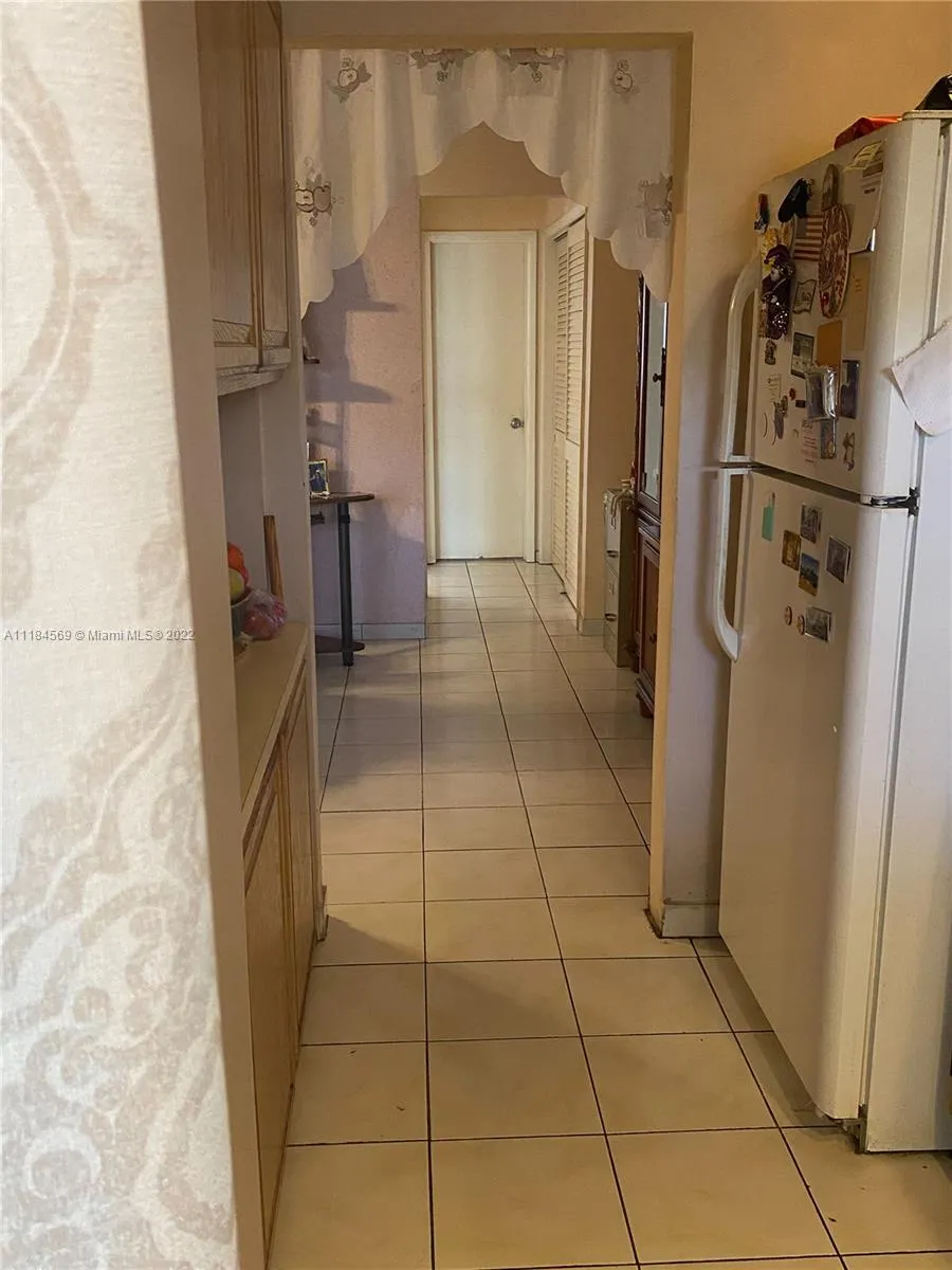 181 NE 14th Ave # 22B, Hallandale Beach FL 33009