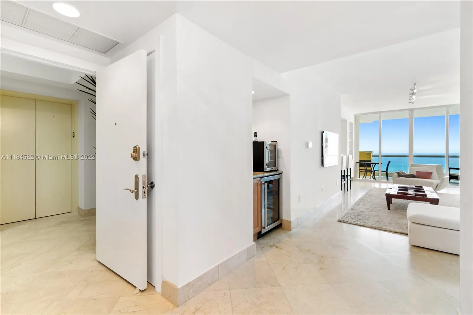17875 Collins Ave # 3902, Sunny Isles Beach FL 33160