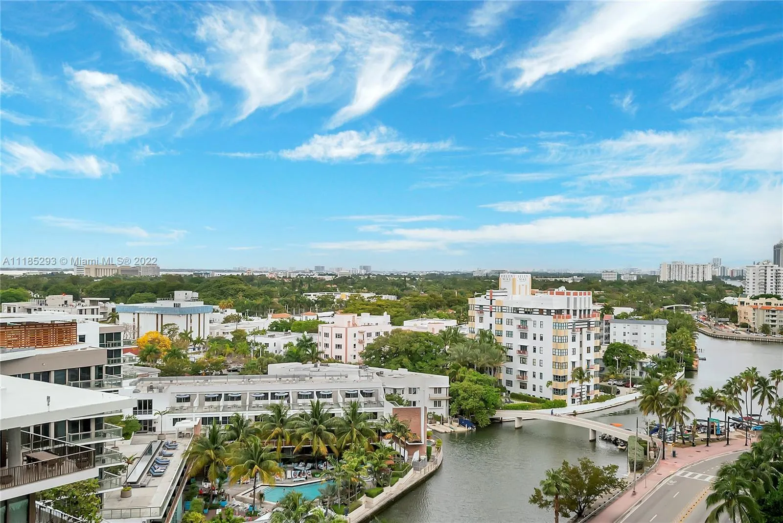 1 bedroom 1 bath for sale at 2301 Collins Ave # 1130, Miami Beach FL 33139