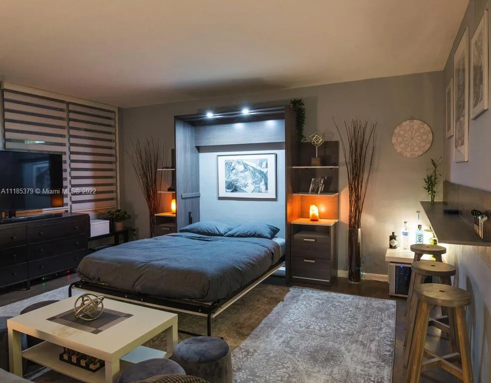 1 bath for sale at 1000 West Ave # 204, Miami Beach FL 33139