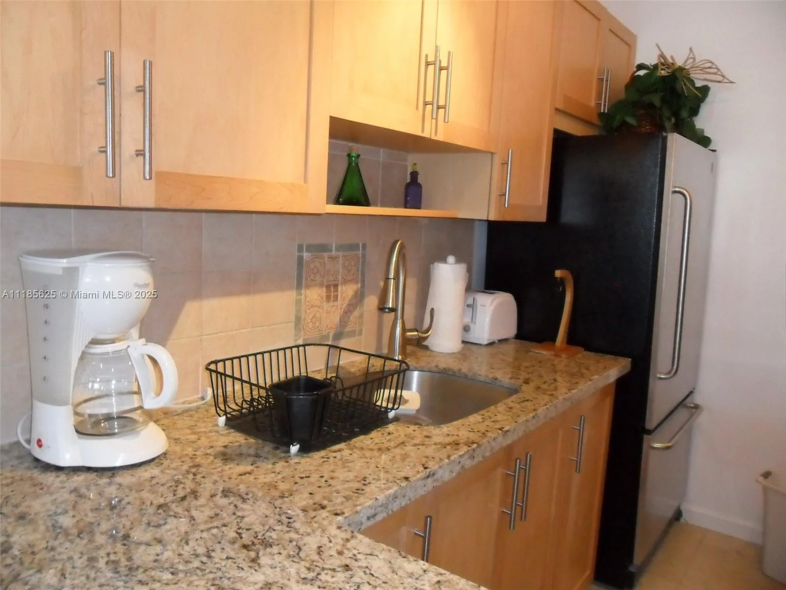 100 Lincoln Rd # 1243, Miami Beach FL 33139