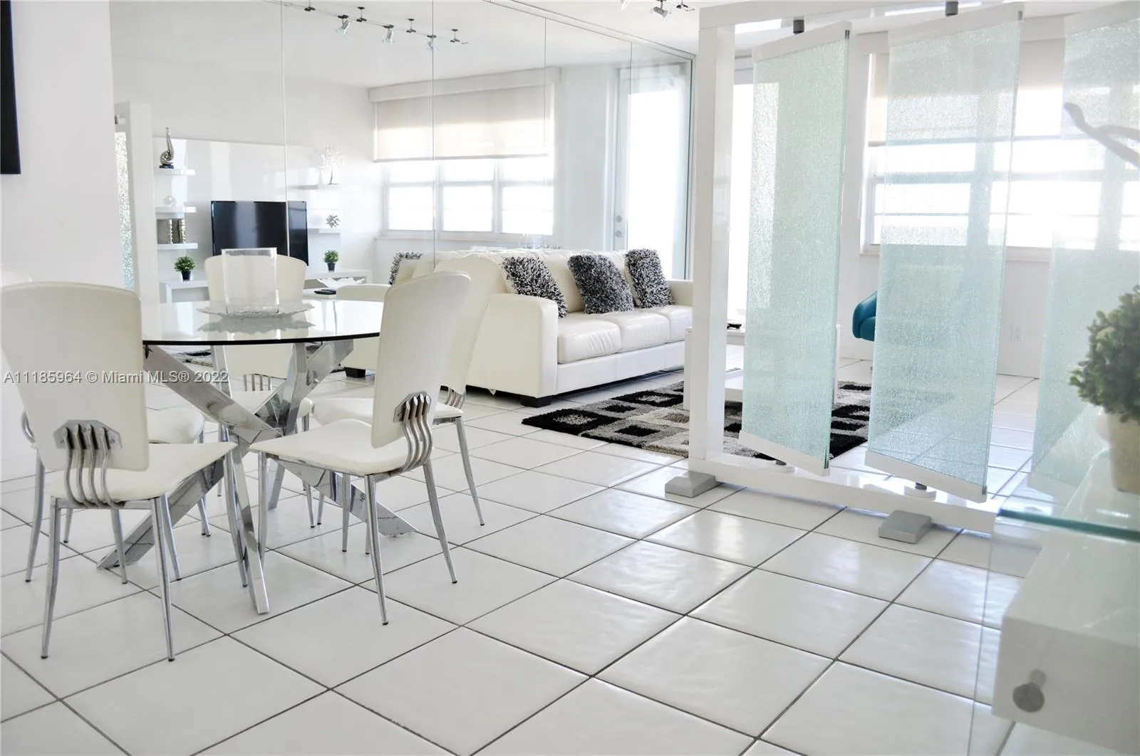 100 Lincoln Rd # 910, Miami Beach FL 33139