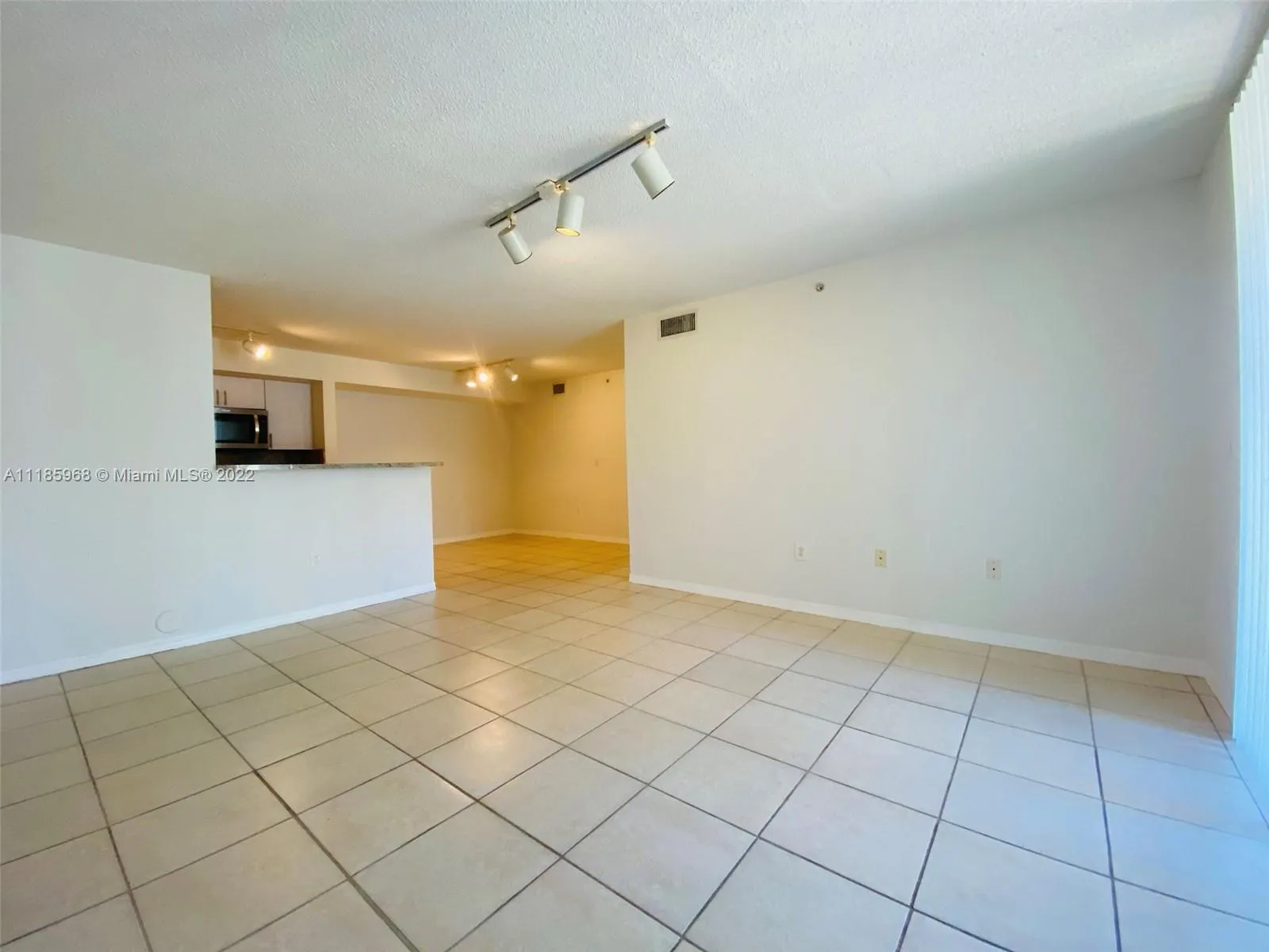 655 SW 111th Way # 106, Pembroke Pines FL 33025