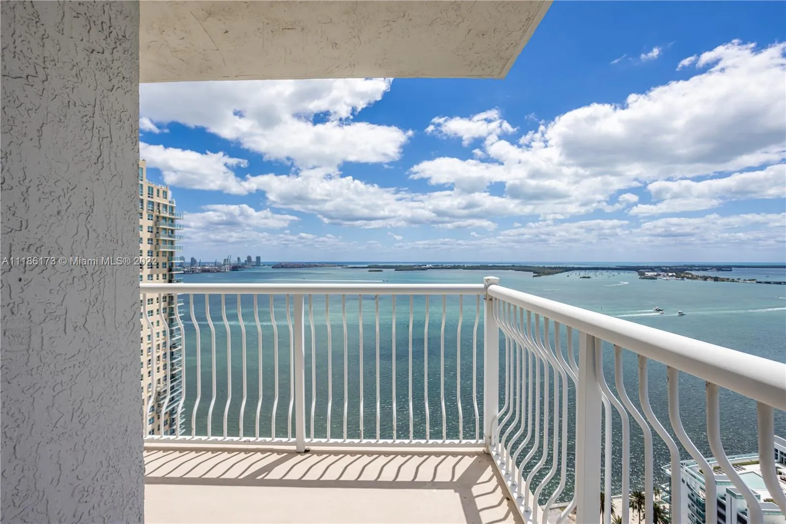 1200 Brickell Bay Dr # 3201, Miami FL 33131
