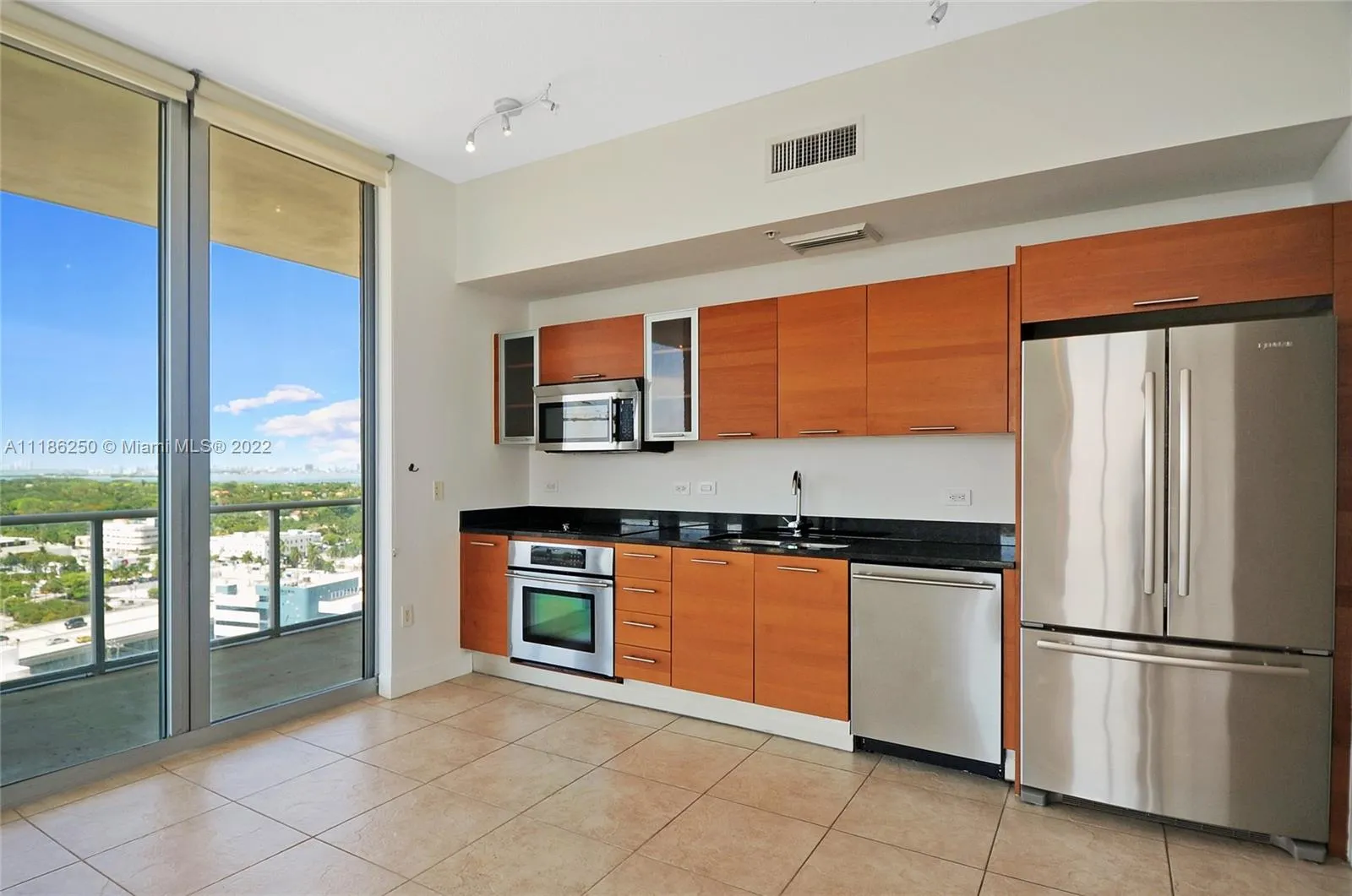 3470 E Coast Ave # H1704, Miami FL 33137