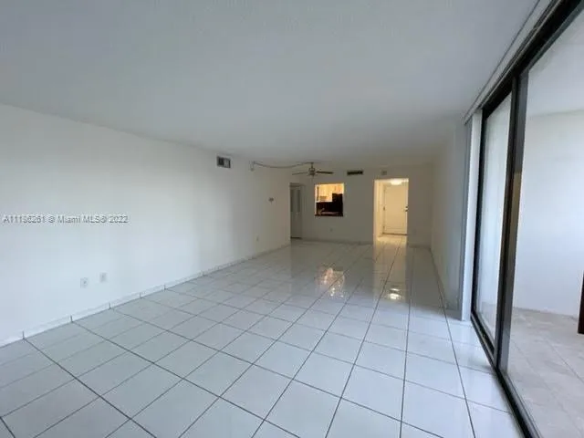 2 bedroom 2 bath for sale at 3675 N Country Club Dr # 109, Aventura FL 33180