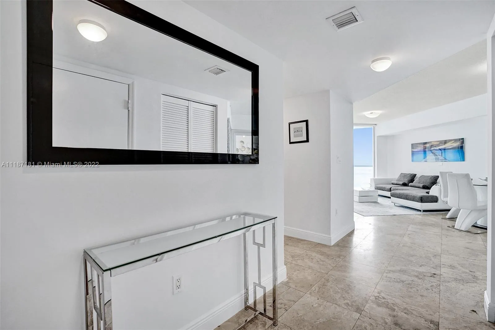 16699 Collins Ave, Sunny Isles Beach FL 33160