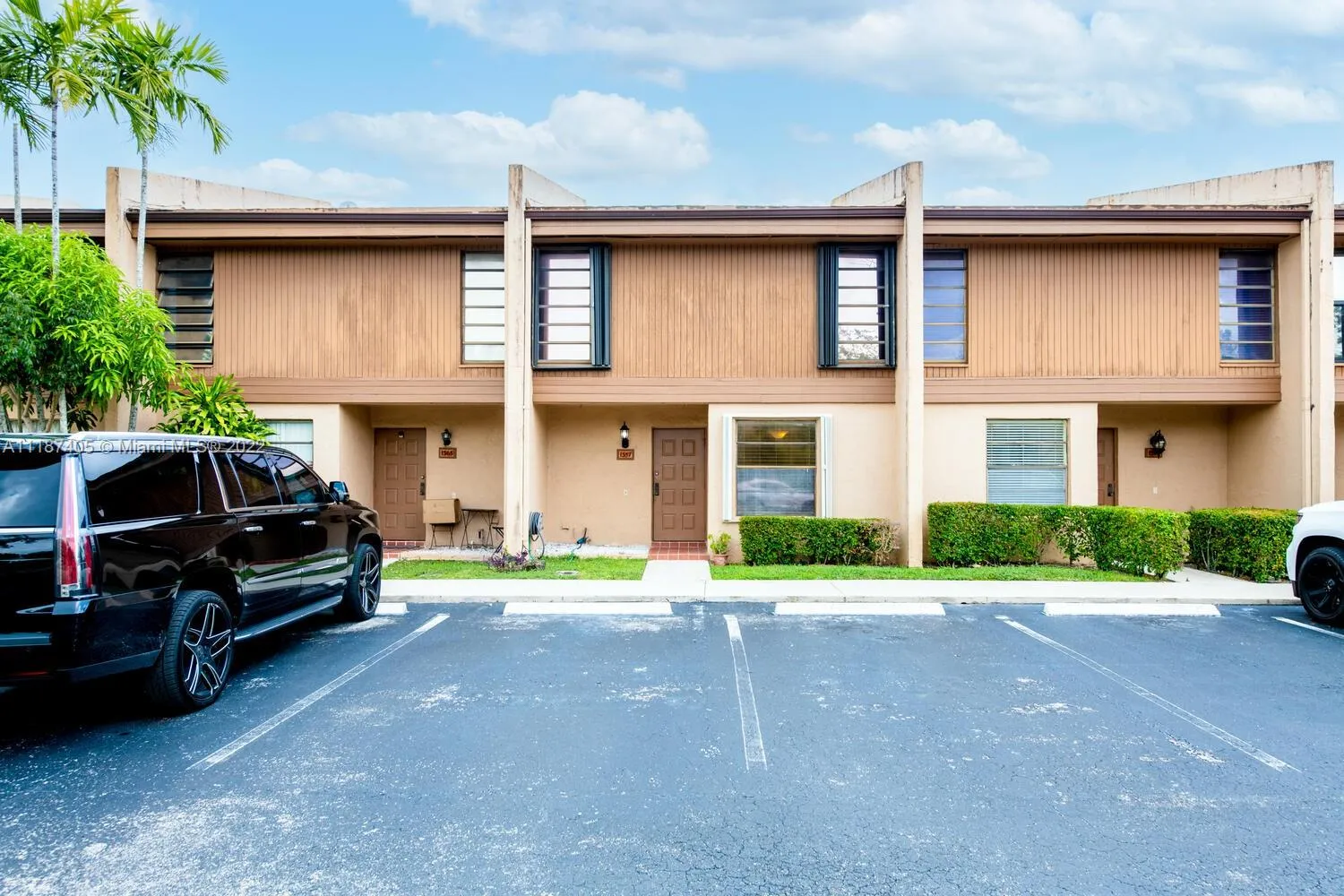 3 bedroom 2 bath for sale at 1357 NW 99th Ave # 169, Pembroke Pines FL 33024