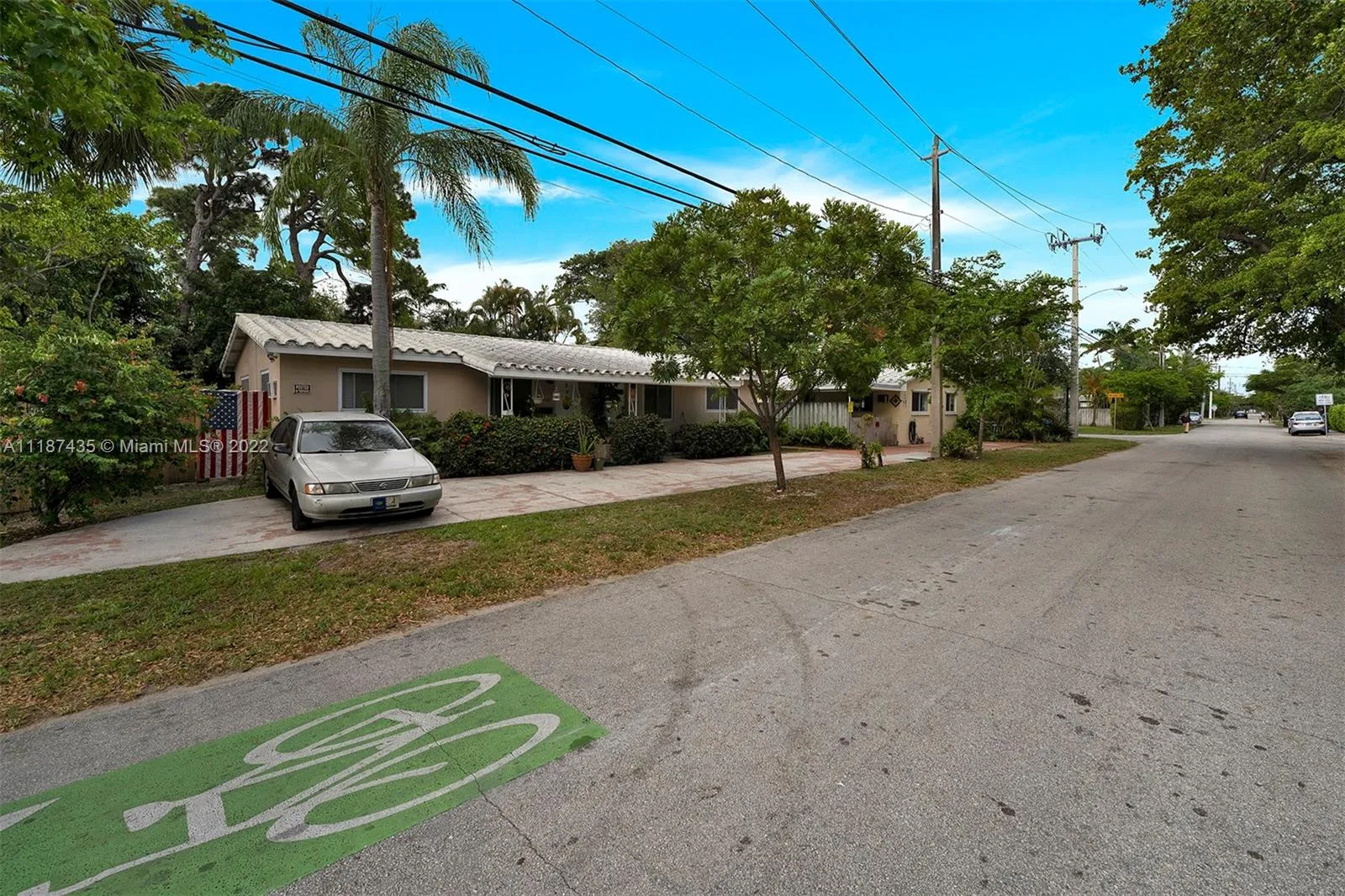 1304 NE 11th St, Fort Lauderdale FL 33304