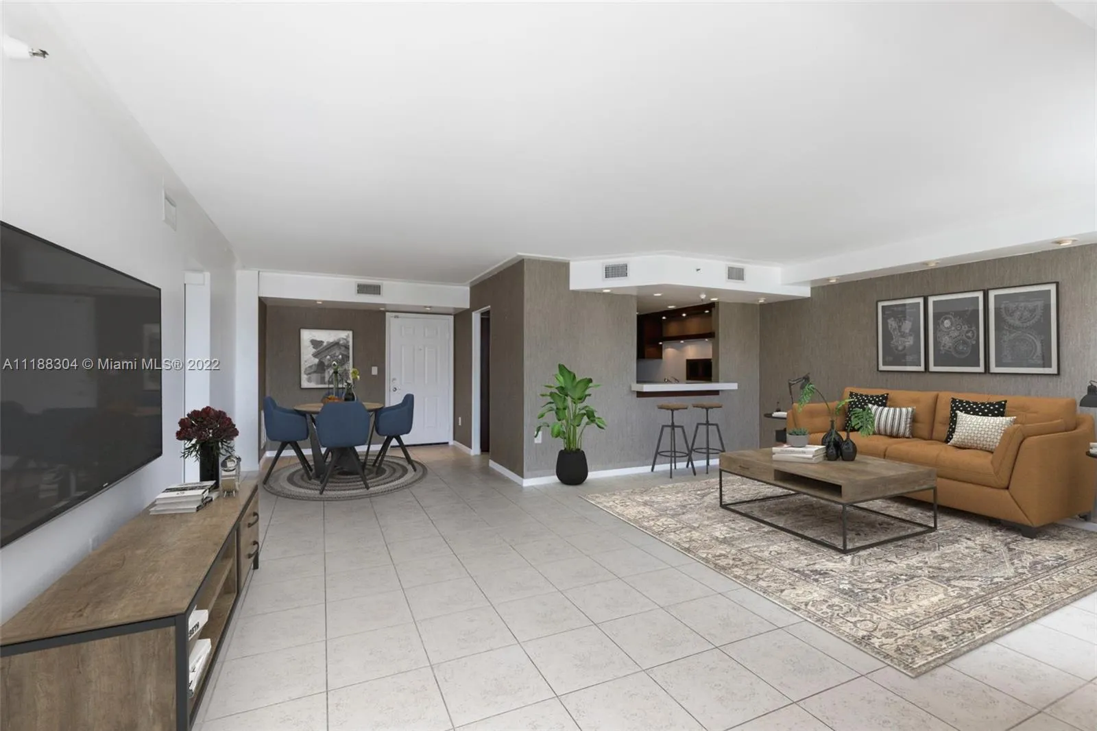 1621 Bay Rd # 602, Miami Beach FL 33139