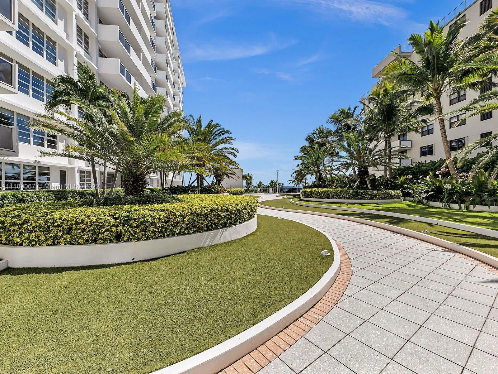 100 Lincoln Rd # 721, Miami Beach FL 33139