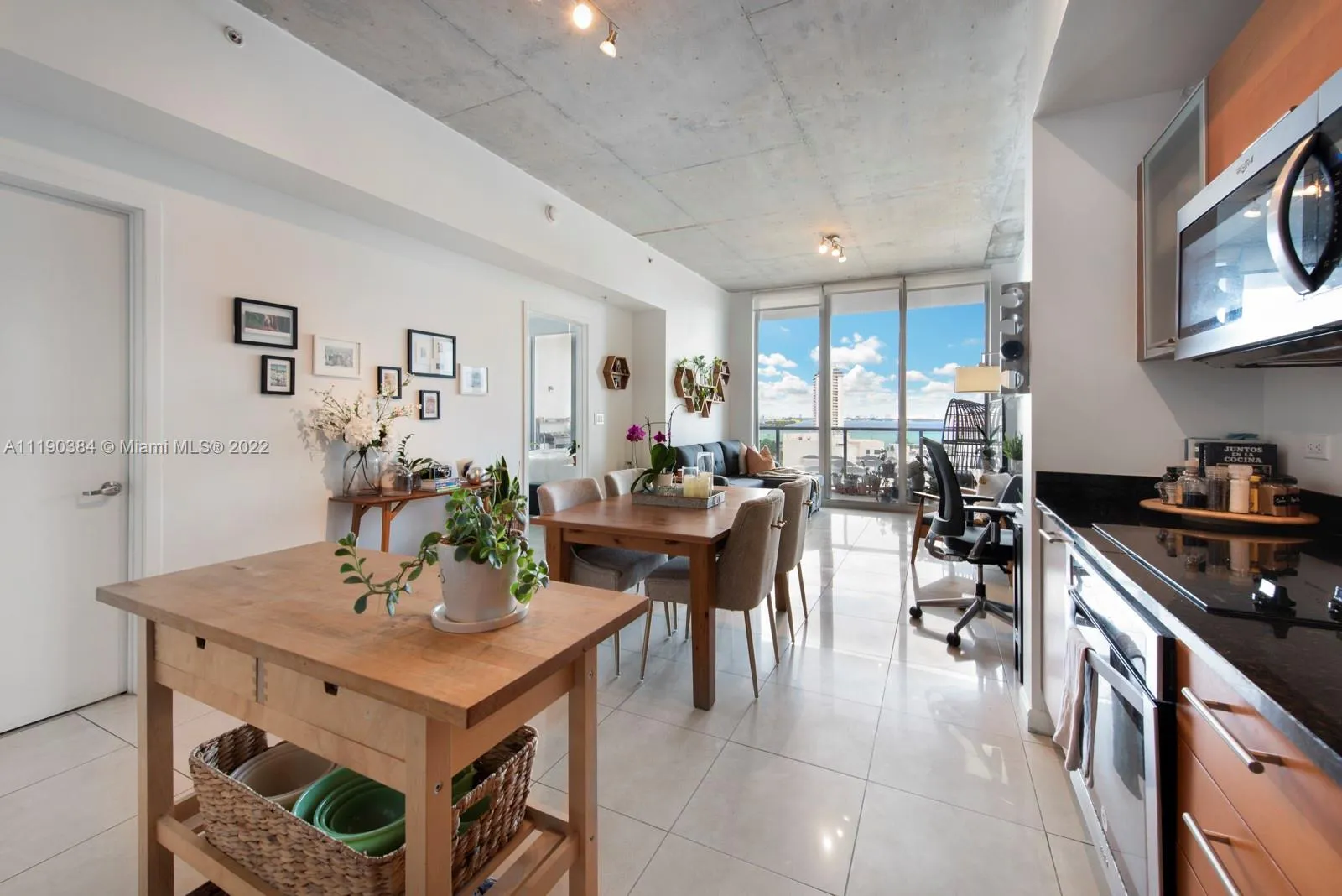 3470 E Coast Ave # H1112, Miami FL 33137