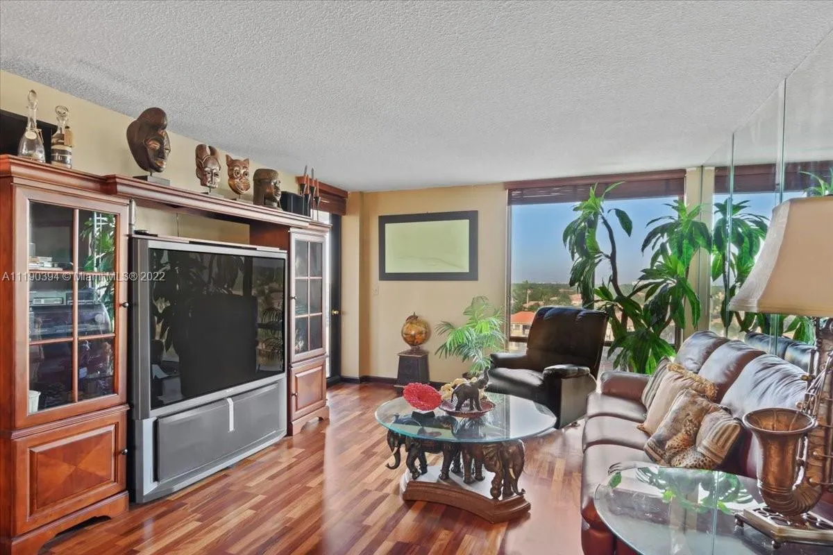 1600 S Ocean Dr # 7B, Hollywood FL 33019