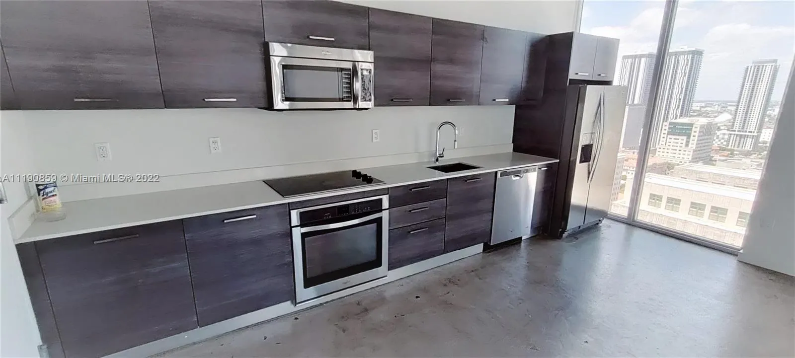 151 SE 1st St # 2702, Miami FL 33131