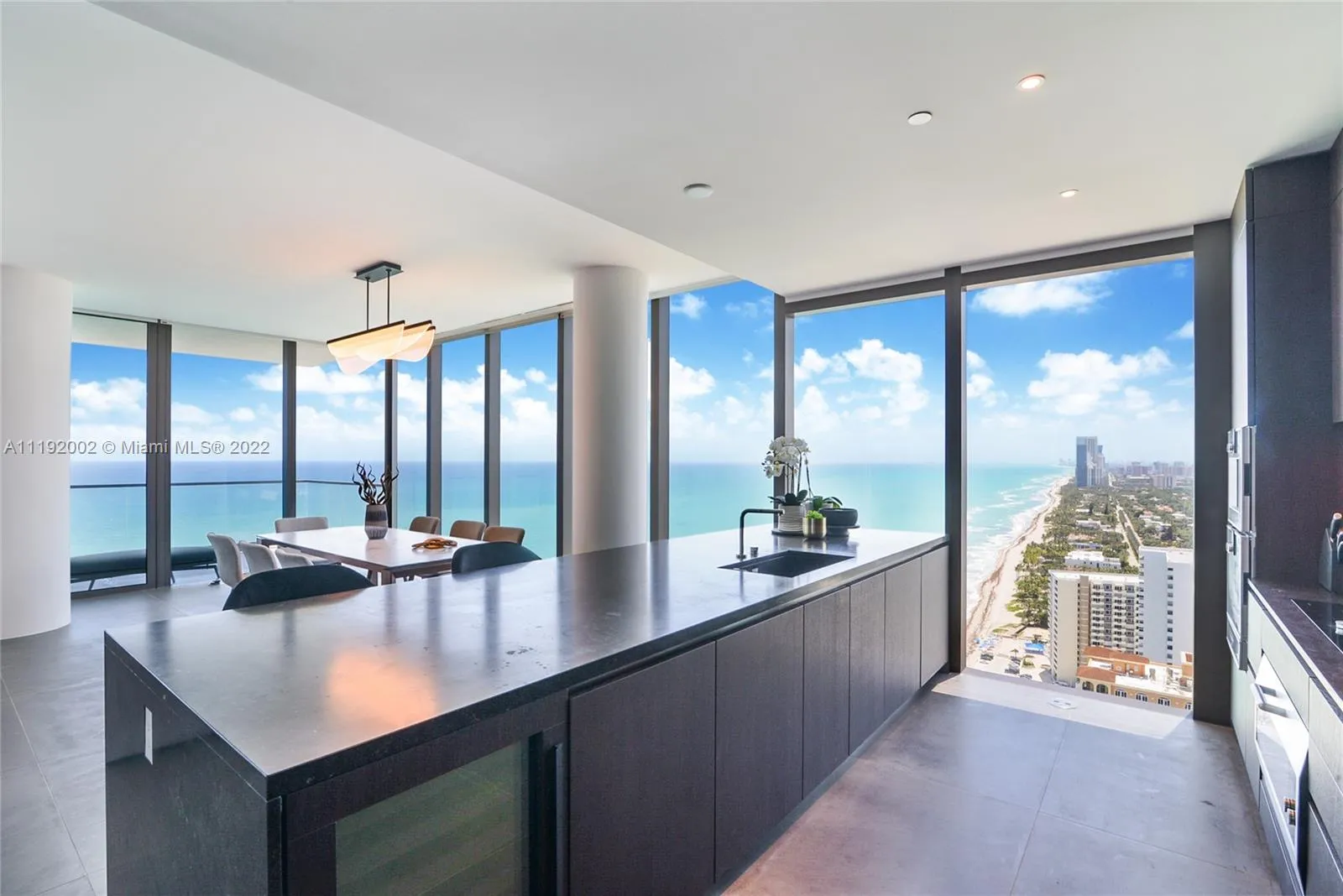 2000 S Ocean Dr # 31B, Hallandale Beach FL 33009