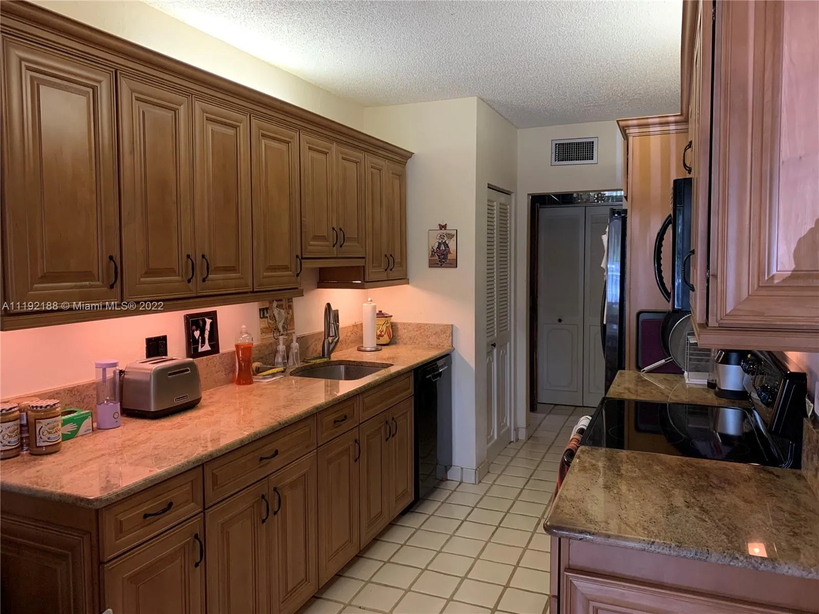 6328 W Longboat Ln W # 104, Boca Raton FL 33433