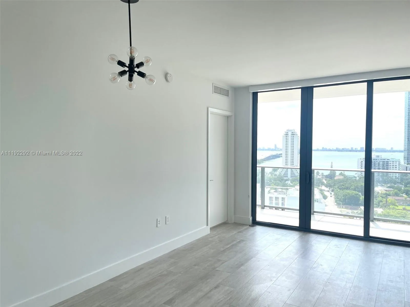 121 NE 34th St # 1706, Miami FL 33137